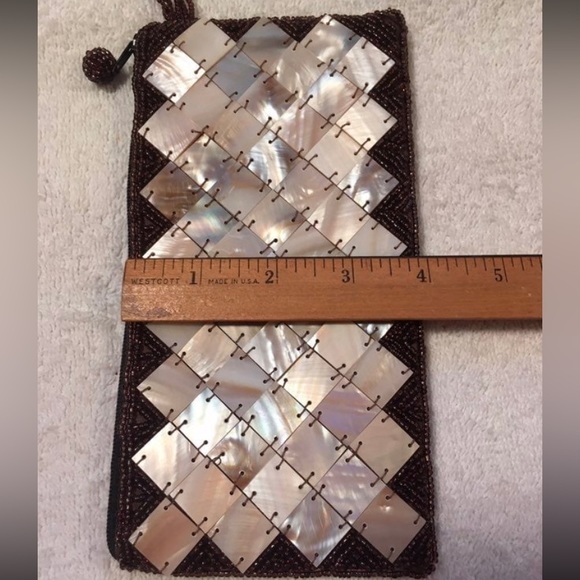 Vintage hannahs hawaii beaded wristlet - Picture 7 of 7